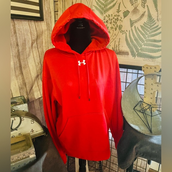 EUC Red Under Armor Pullover Hoodie Size M - Picture 1 of 3